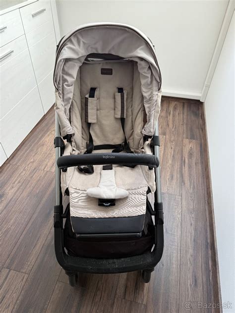 Športová sedačka kočíka otočená v smere jazdy