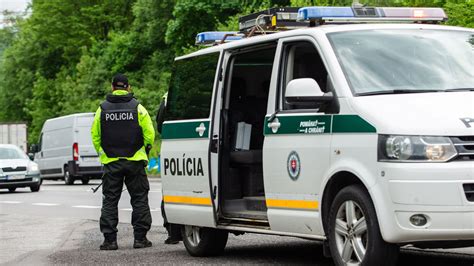 Ilustračná fotografia dvoch žien s dieťaťom