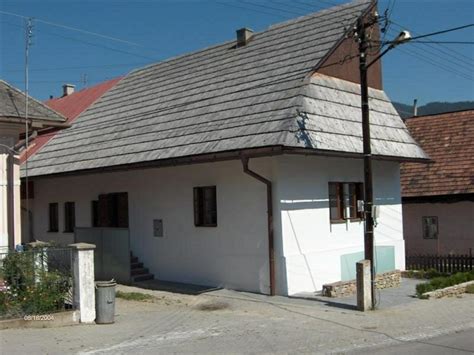 detail domu v starom meste Korčula, považovaného za rodný dom Marca Pola