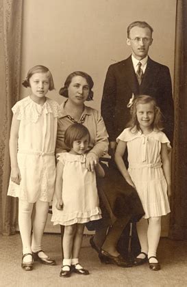 Rodina Očenášovcov v roku 1934