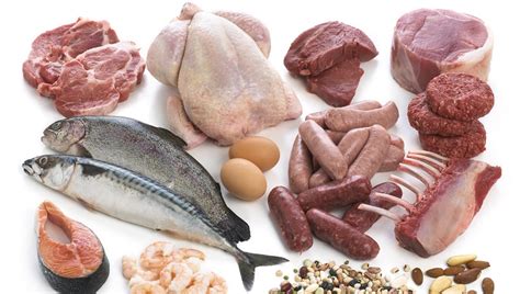 Ilustrácia znázorňujúca rôzne druhy mäsa s označením nutričných hodnôt pre detskú výživu.