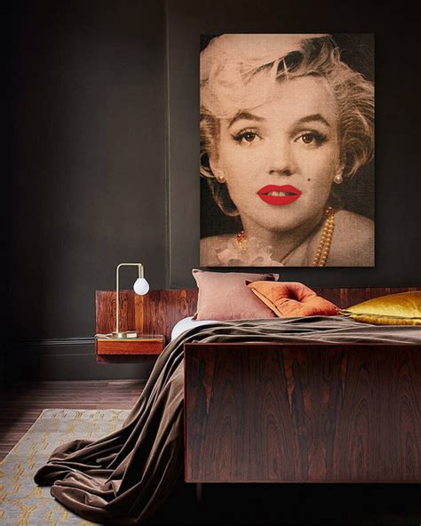 Ikonická fotografia Marilyn Monroe v jej slávnych šatách