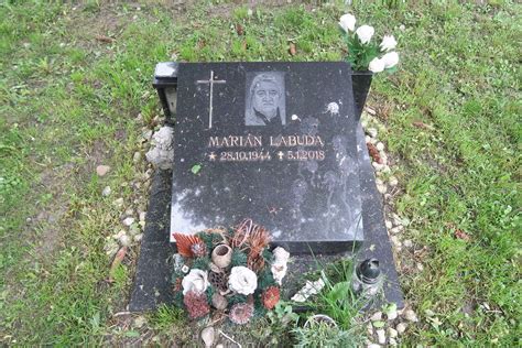 Marián Labuda pripravený na vystúpenie