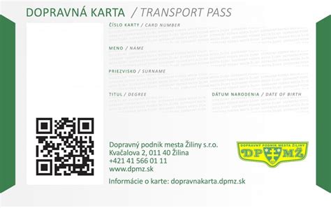 Ilustračná fotografia zobrazujúca proces vydávania dopravnej karty v zákazníckom centre.