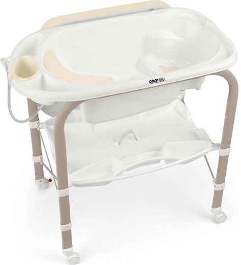 Rôzne typy prebaľovacích pultov (plastový, drevený, kombinovaný)