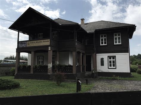 Ilustrácia obrazu Mikuláša Galandu „Na horách“ alebo „Zbojníci“, ak je k dispozícii