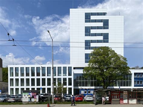 Ilustračná fotografia znázorňujúca modernú bytovú budovu.