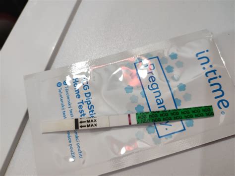 Schéma asistovanej reprodukcie s vyznačenými jednotlivými krokmi od konzultácie po tehotenský test.