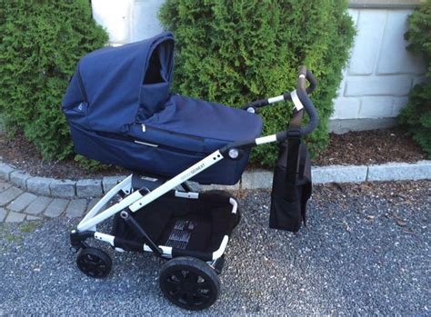 Ukážka odpruženia a kolies kočíka Britax Go Next v akcii na nerovnom teréne