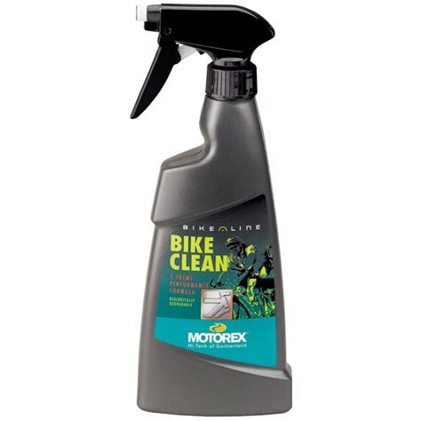 Ilustrácia znázorňujúca údržbu kočíka: čistenie a mazanie koliesok