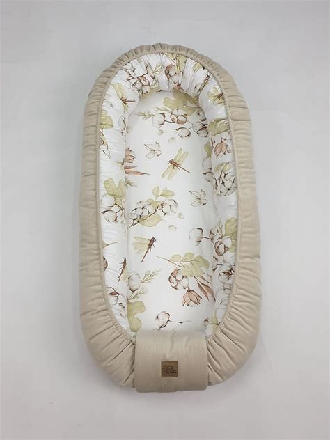 Hniezdočko pre bábätko v rôznych farebných variantoch