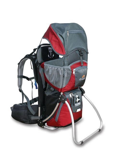 Infografika porovnávajúca turistický nosič s bežným nosidlom