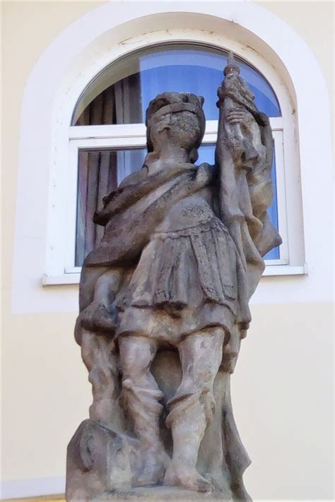 socha sv. Floriána pred hasičskou stanicou