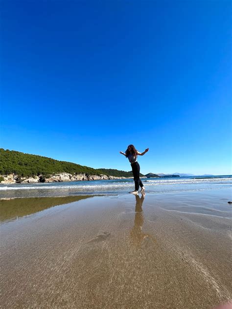 Ilustračná fotografia zobrazujúca rodinu v parku