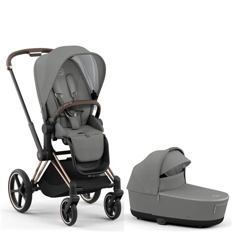 Detail hlbokej vaničky Cybex Priam Lux Carry Cot s otvorenými panoramatickými okienkami