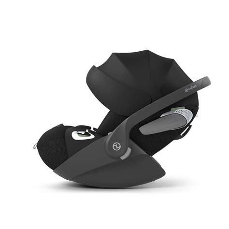Detská autosedačka Cybex Cloud T i-Size otočená k dverám auta