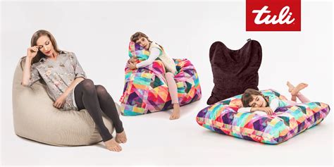 Ilustračná fotografia rôznych detských zimných fusakov v rôznych farbách a prevedeniach.