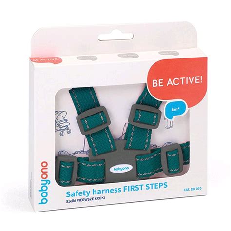 Detail fusaku s otvormi na bezpečnostné pásy a protišmykovou úpravou