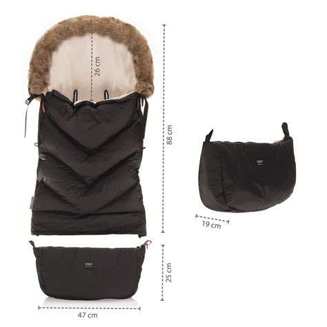 Ilustrácia fusaku Zopa Fluffy s odnímateľnou kožušinou