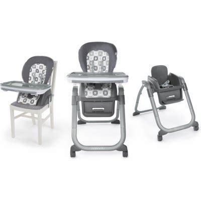 Ilustračná fotografia rôznych typov detských jedálenských stoličiek