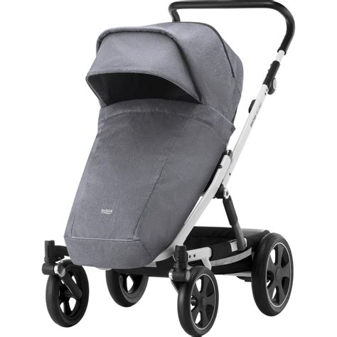 Ilustračná fotografia kočíka Britax Go Big v teréne