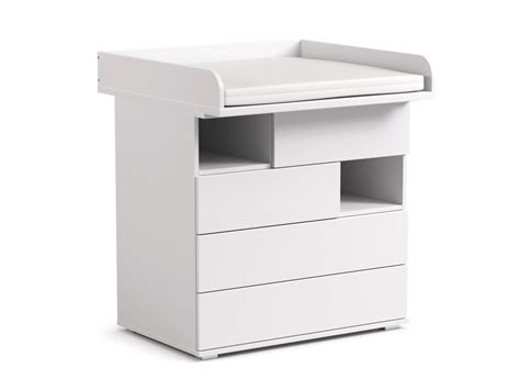 Prebaľovací pult na palube lietadla