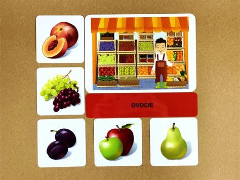 Ilustrácia rôznych druhov ovocia a jogurtov vhodných pre deti