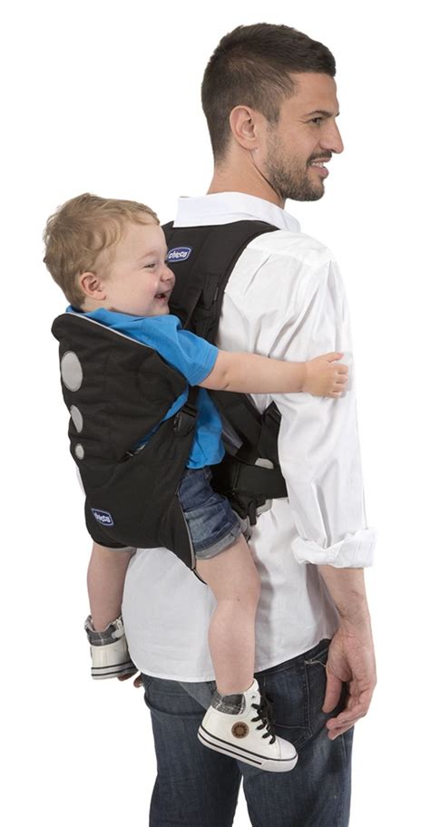 Ilustrácia rôznych modelov detských nosičov Chicco