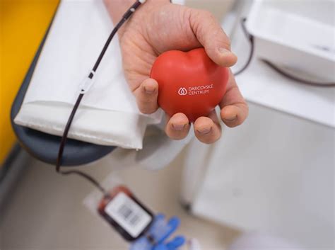 schéma ultrazvukového prístroja počas vyšetrenia prietoku krvi