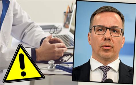 ilustračné foto šťastnej rodiny s novorodeniatkom