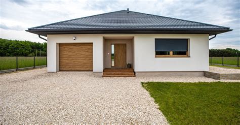 Detail priehľadového okienka na slnečnej strieške kočíka