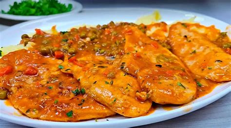 Príklad jedálnička:obed - kuracie prsia s varenými zemiakmi a dusenou mrkvou, večera - pečená treska s dusenou tekvicou.