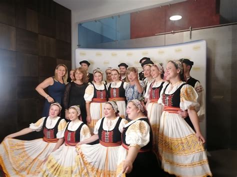 textilné dielo Ľuby Sajkalovej