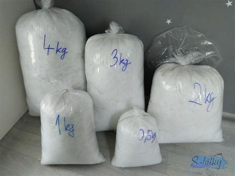 Štruktúra rôznych typov výplní tehotenských vankúšov (duté vlákno, EPS guličky)