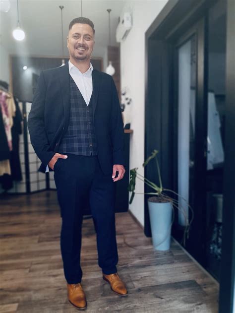 Kolekcia rôznych typov retiazok na kočík z rôznych materiálov a s rôznymi ozdobami