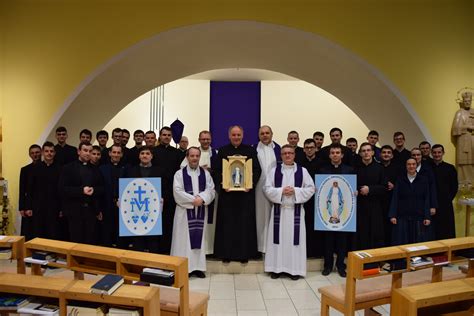 fotografia mladého Jána Lacha v kňazskom odeve