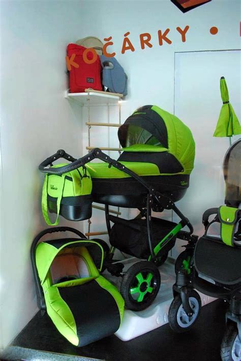 Dizajn kočíka CAM Pulsar s možnosťou otáčania vaničky a športovej časti v smere i proti smeru jazdy